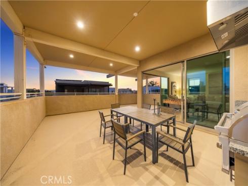 126  Interval  , Irvine, CA