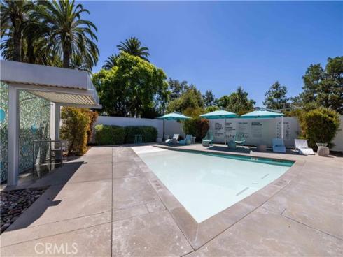 126  Interval  , Irvine, CA