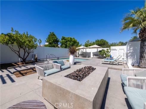 126  Interval  , Irvine, CA