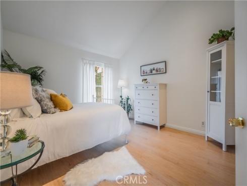 19 Dartmouth , Irvine, CA