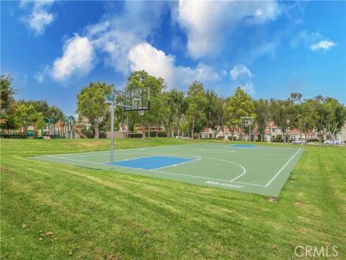 19 Dartmouth , Irvine, CA