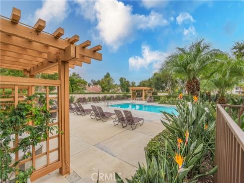 19 Dartmouth , Irvine, CA