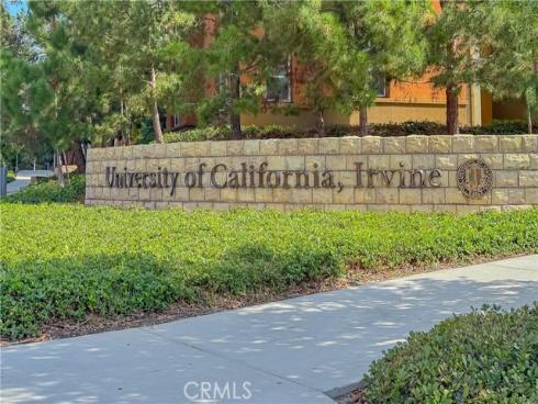 19 Dartmouth , Irvine, CA