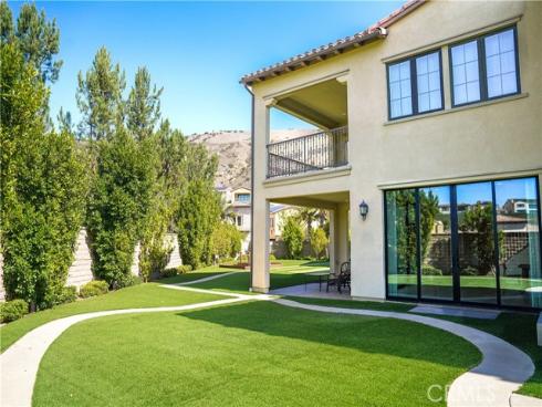 111  Lanzon  , Irvine, CA