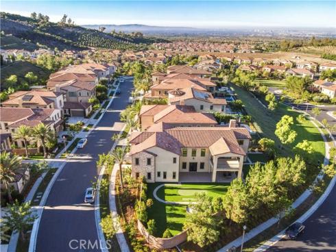 111  Lanzon  , Irvine, CA