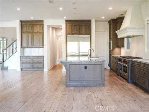 111  Lanzon  , Irvine, CA