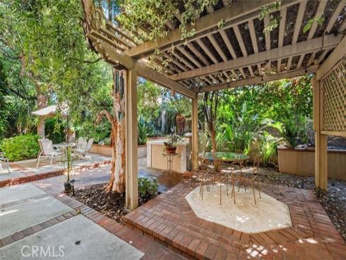 32  Colonial  , Irvine, CA