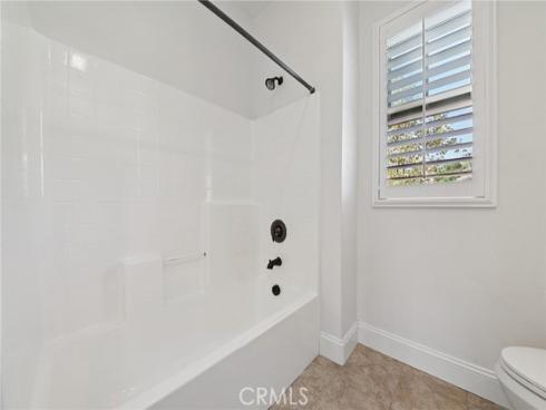 21  Canoe  , Irvine, CA