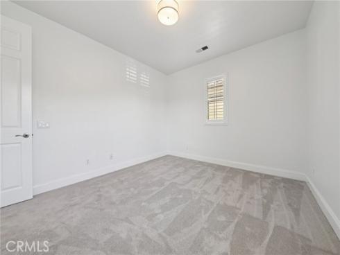 21  Canoe  , Irvine, CA