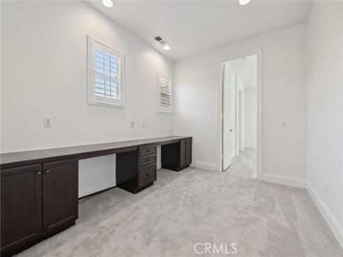 21  Canoe  , Irvine, CA