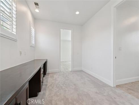 21  Canoe  , Irvine, CA