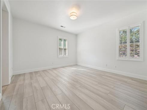 21  Canoe  , Irvine, CA