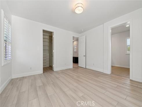 21  Canoe  , Irvine, CA