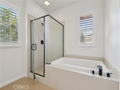 21  Canoe  , Irvine, CA