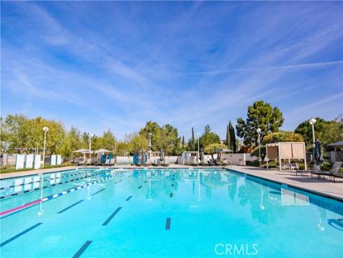 121 Dolores , Irvine, CA