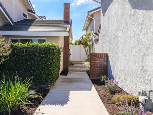 6  Osprey  , Irvine, CA