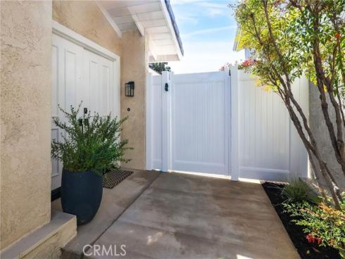 6  Osprey  , Irvine, CA