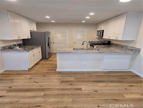 22 Exeter 23 , Irvine, CA