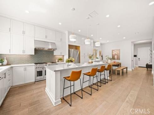 90  Rockinghorse  , Irvine, CA