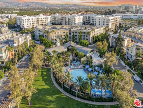 507  Rockefeller  , Irvine, CA