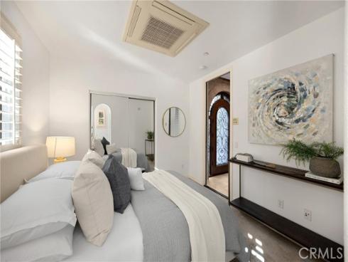 34  Tall Hedge  , Irvine, CA