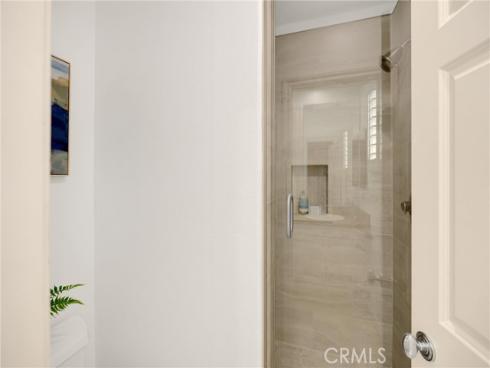 34  Tall Hedge  , Irvine, CA