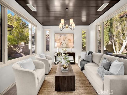 34  Tall Hedge  , Irvine, CA