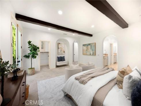 34  Tall Hedge  , Irvine, CA