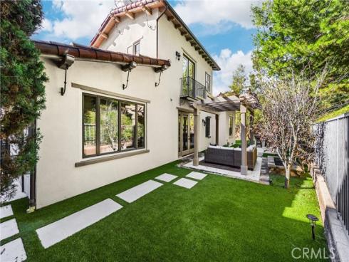 34  Tall Hedge  , Irvine, CA