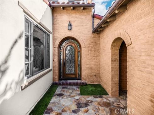 34  Tall Hedge  , Irvine, CA