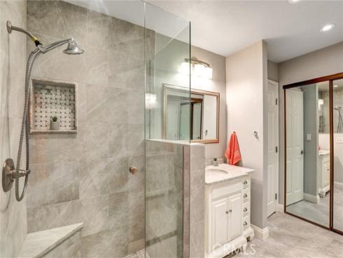 10 Pendelton , Irvine, CA