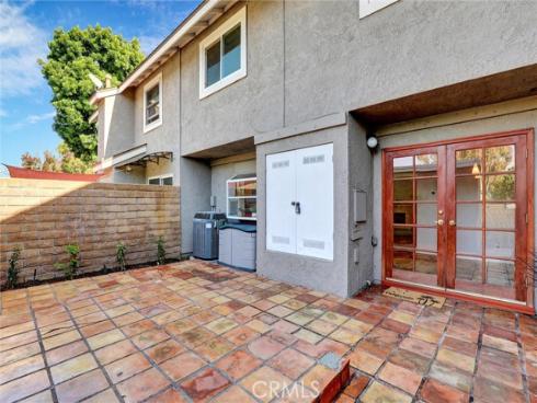 10 Pendelton , Irvine, CA