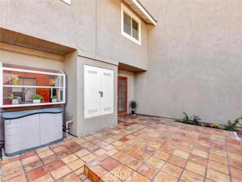 10 Pendelton , Irvine, CA