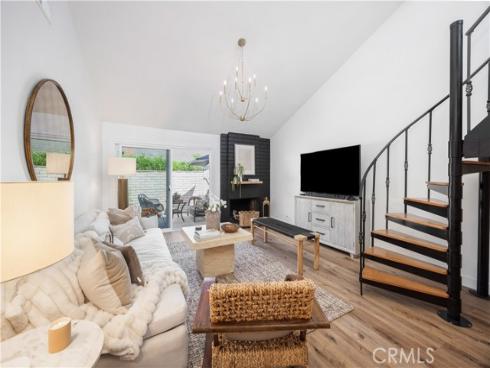 17292 Candleberry , Irvine, CA