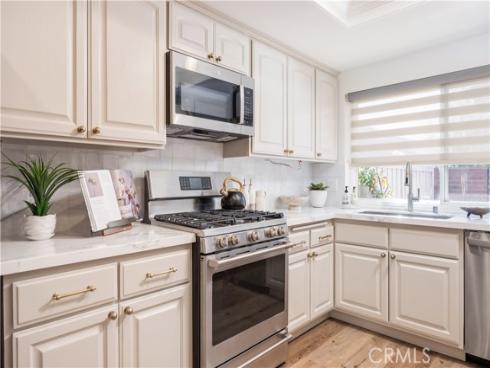 17292 Candleberry , Irvine, CA