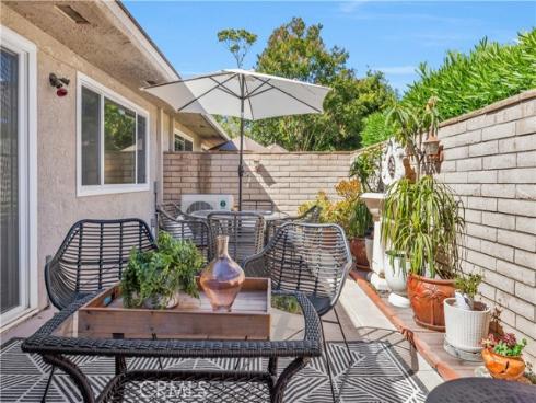 17292 Candleberry , Irvine, CA