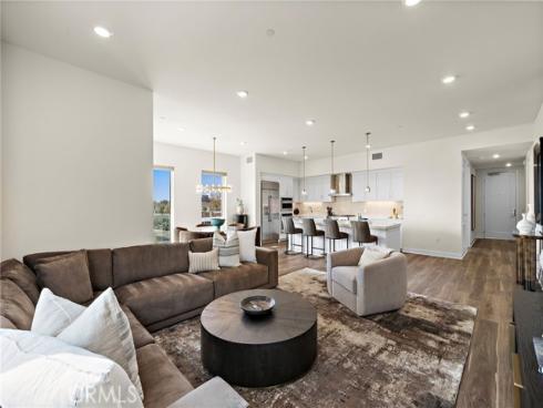 1500  Rivington  , Irvine, CA