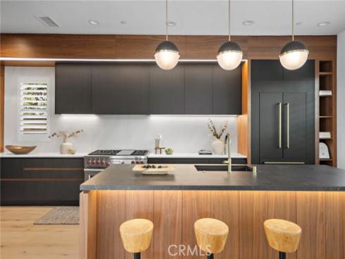 51  Fenway  , Irvine, CA