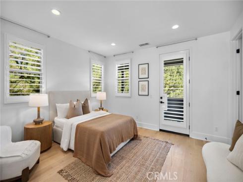 51  Fenway  , Irvine, CA