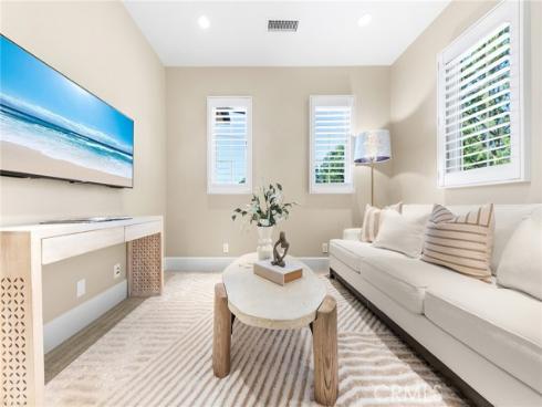 51 Thoroughbred , Irvine, CA