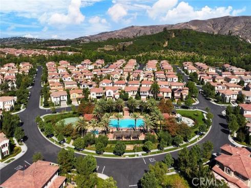 51 Thoroughbred , Irvine, CA