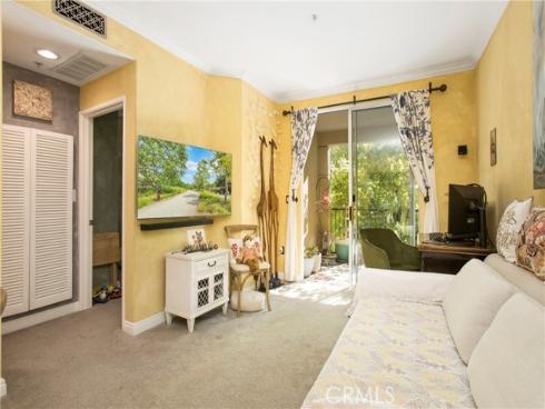 2235  Watermarke  , Irvine, CA