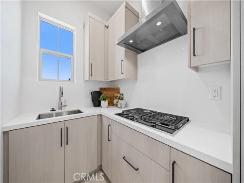 122  Mossvine  , Irvine, CA