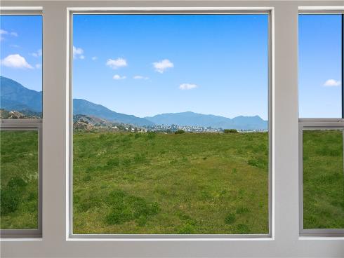 122  Mossvine  , Irvine, CA