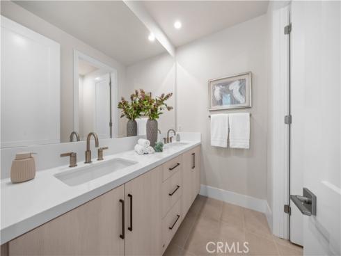 122  Mossvine  , Irvine, CA