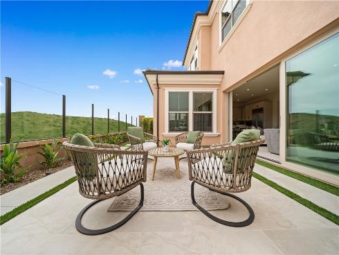 122  Mossvine  , Irvine, CA