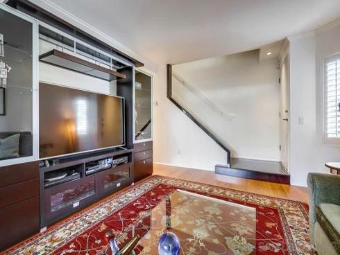 220  Lemon Grove  , Irvine, CA