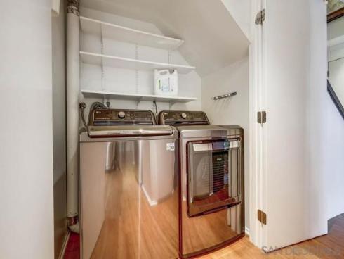 220  Lemon Grove  , Irvine, CA