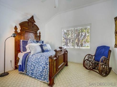 220  Lemon Grove  , Irvine, CA