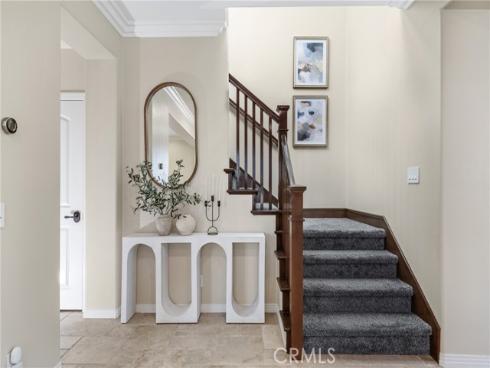 35  Twin Gables  , Irvine, CA